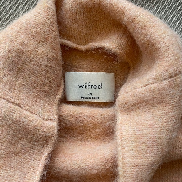 Aritzia Wilfred Lorin Sweater XS peach colour - Picture 4 of 4